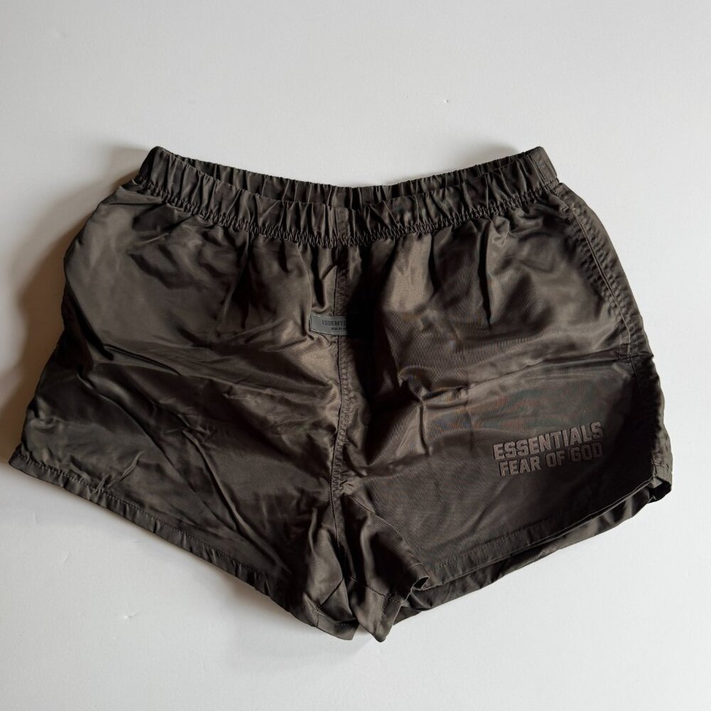 Fear of God Essentials Black Nylon Running Shorts – Men's Medium